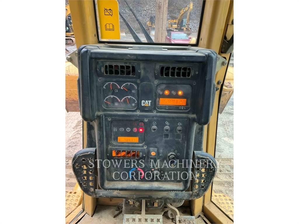 CAT D5NXL ブルドーザー