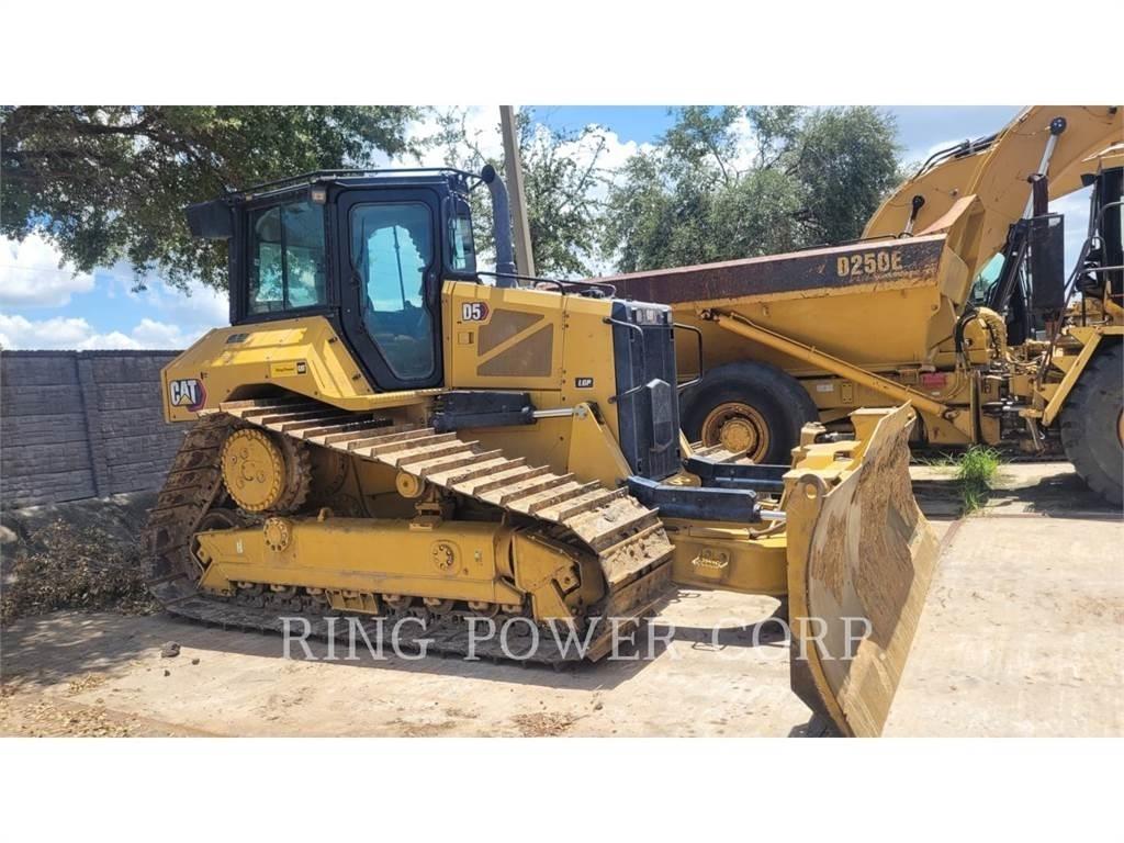 CAT D5VP3D ブルドーザー