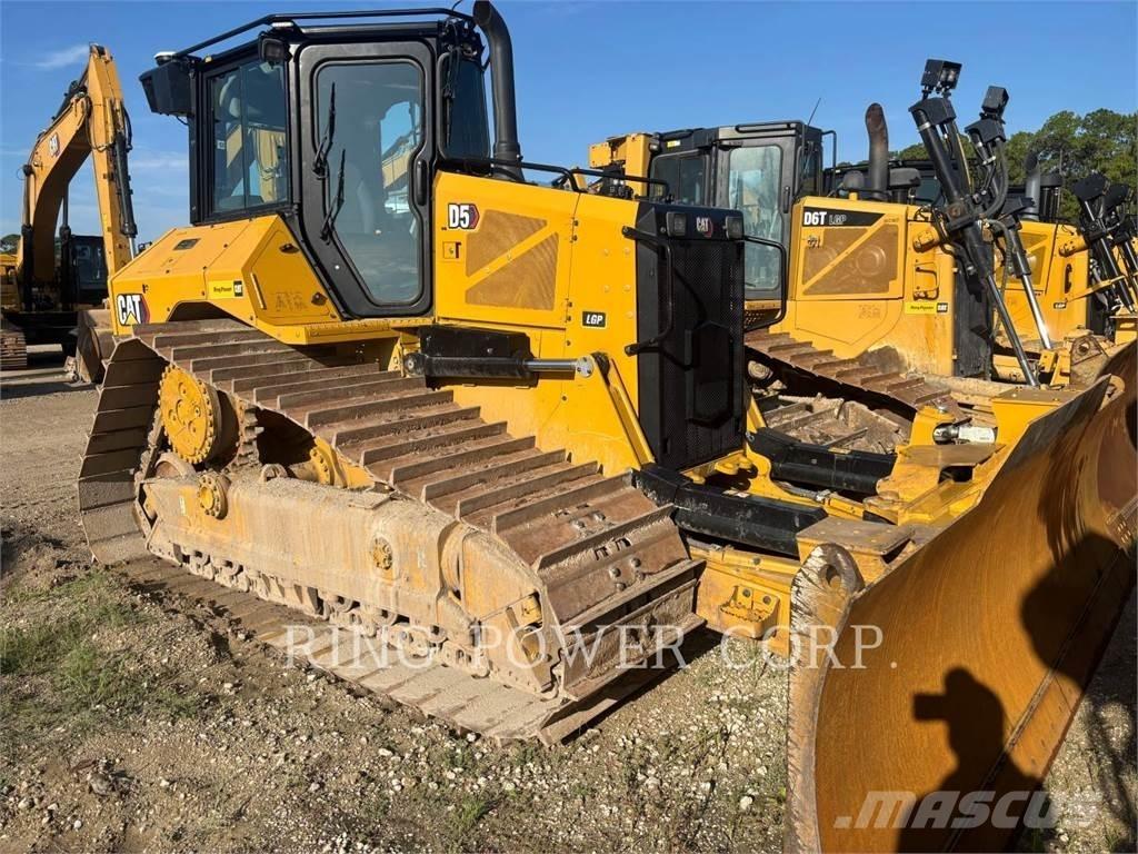 CAT D5VPEW ブルドーザー