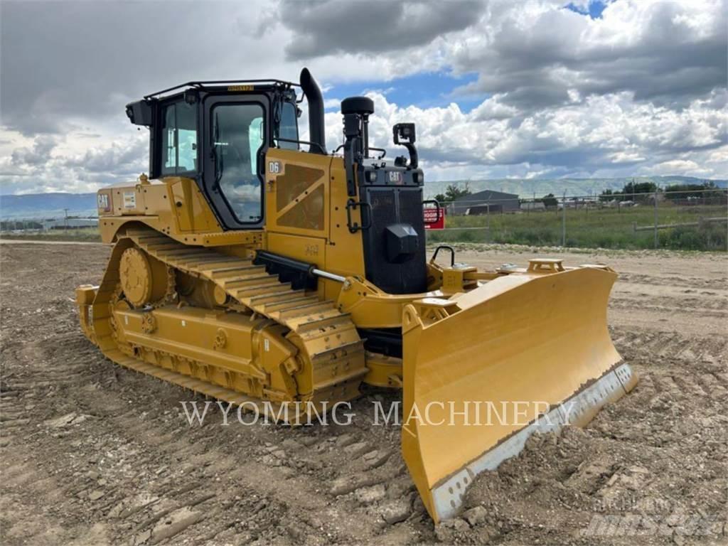 CAT D6 ブルドーザー