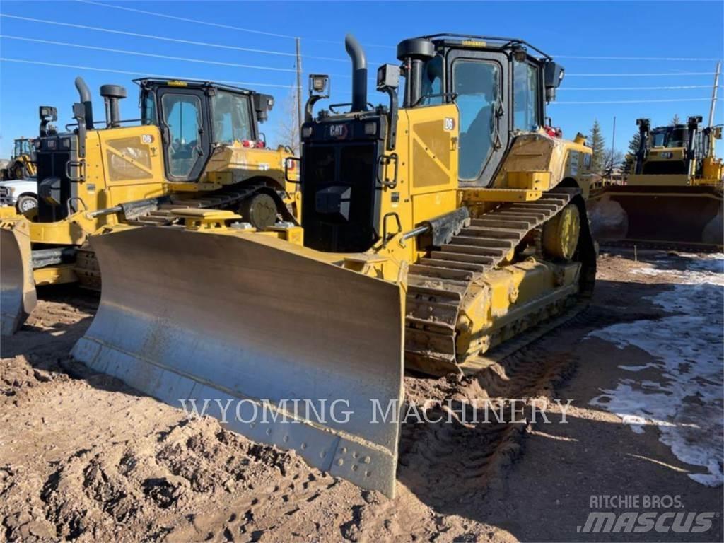 CAT D6 ブルドーザー