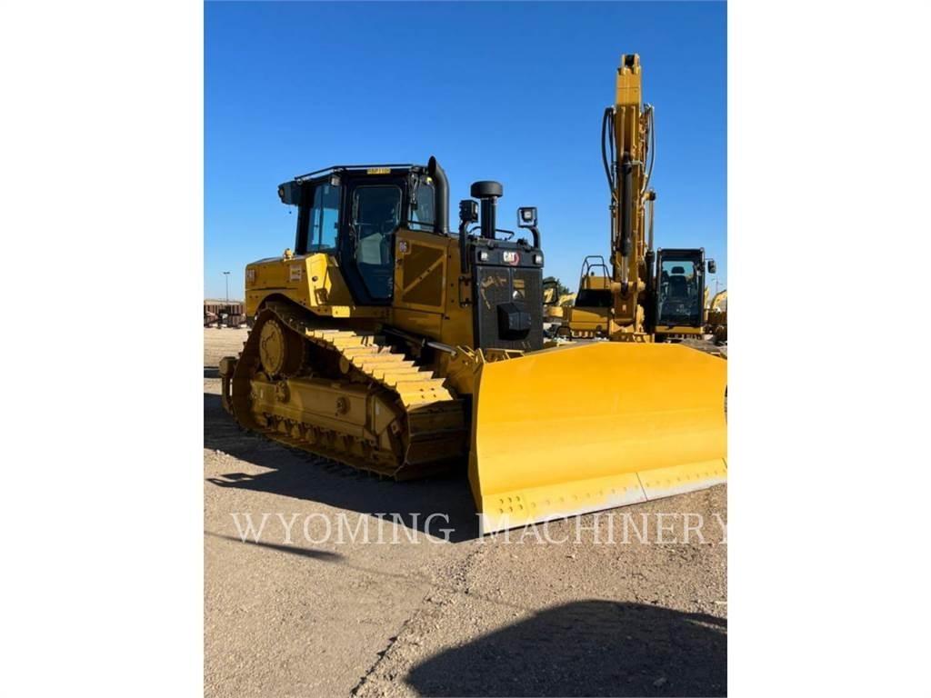 CAT D6 ブルドーザー