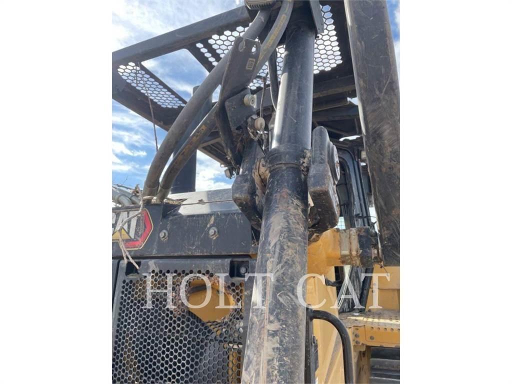 CAT D6 ブルドーザー