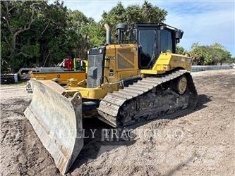 CAT D6 ブルドーザー