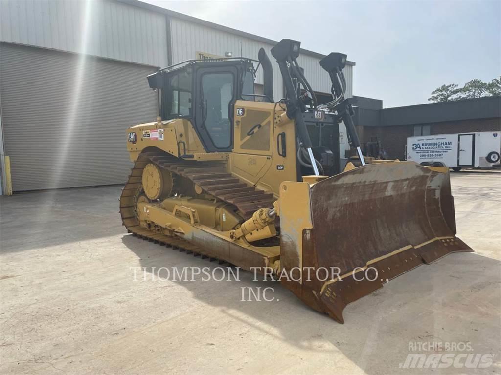 CAT D6 ブルドーザー