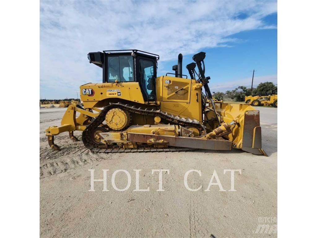 CAT D6 ブルドーザー