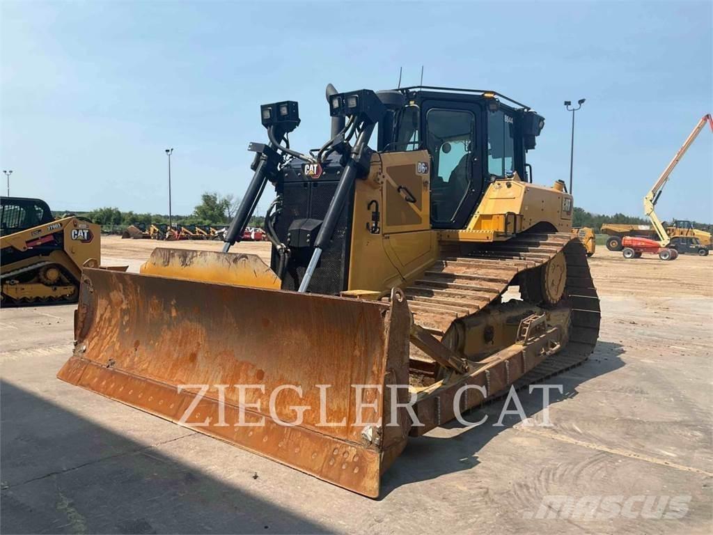 CAT D6 ブルドーザー