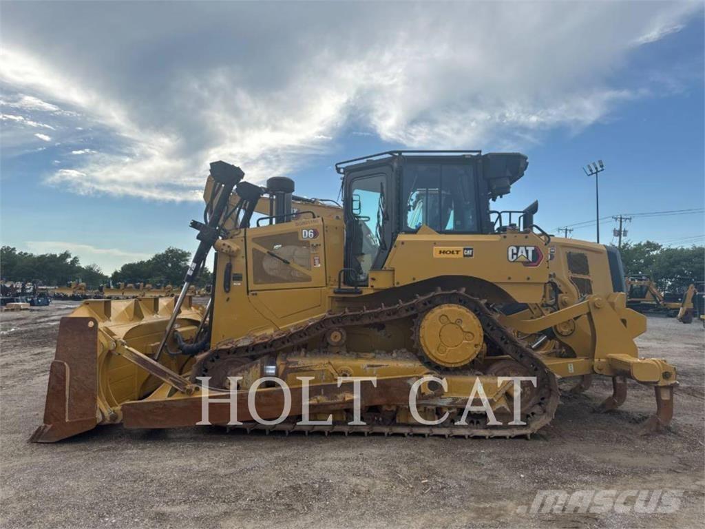 CAT D6 ブルドーザー