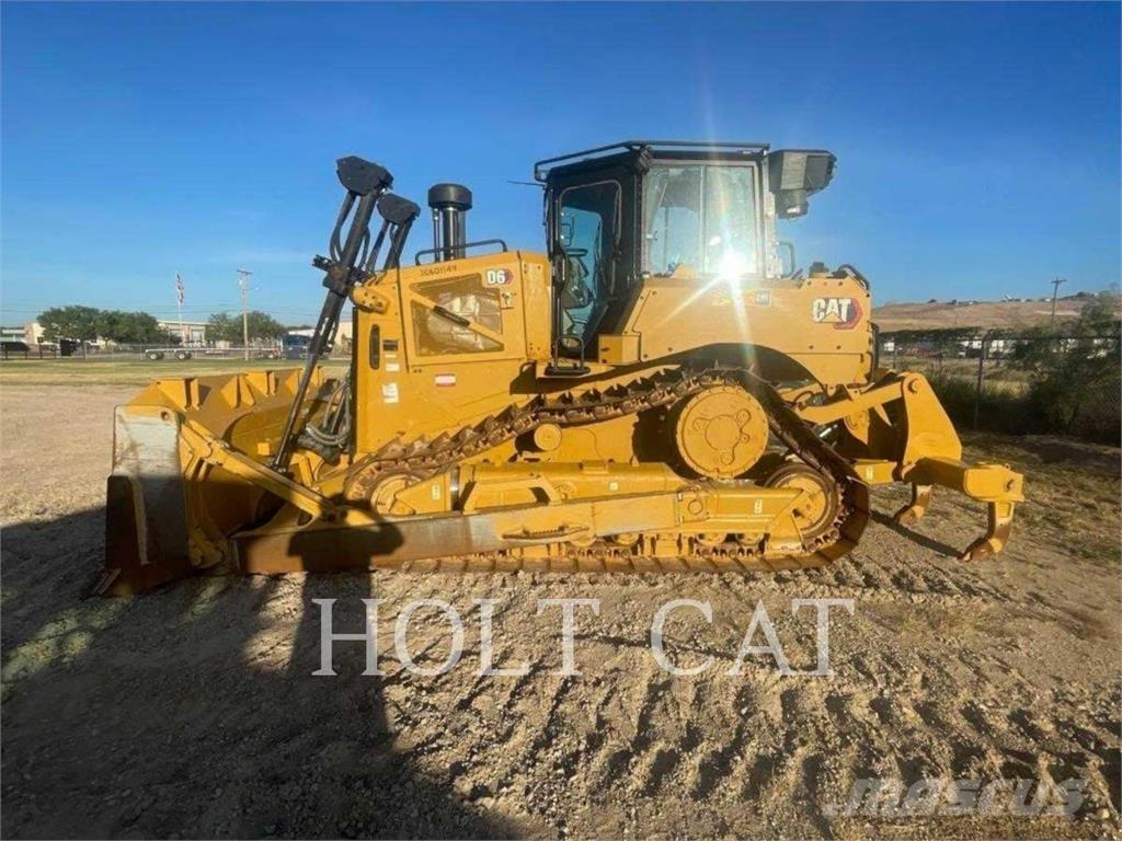 CAT D6 ブルドーザー