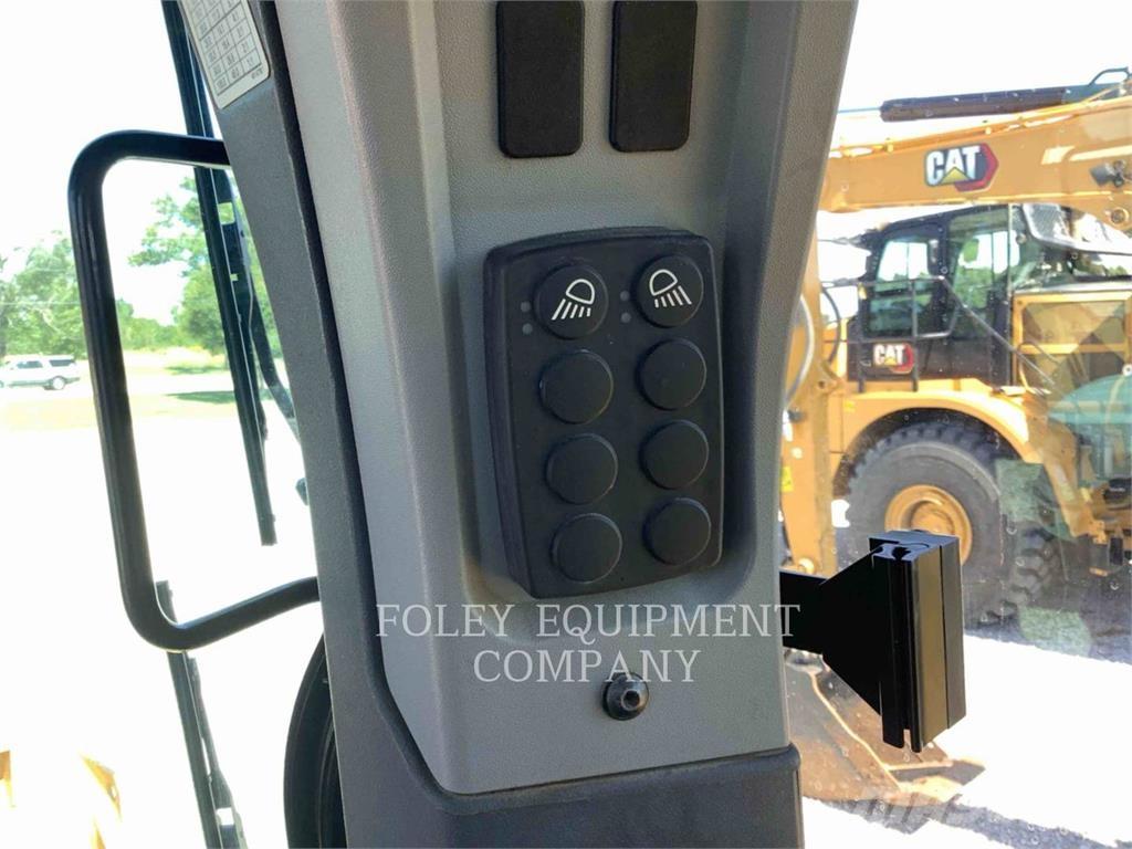 CAT D6-20P22X ブルドーザー