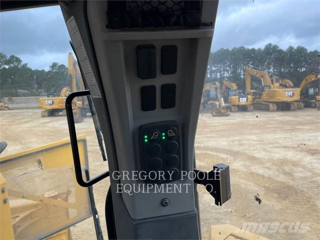 CAT D6-20VP ブルドーザー