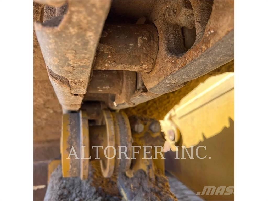 CAT D6 LGP ブルドーザー