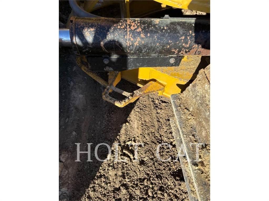 CAT D6 LGPVP ブルドーザー