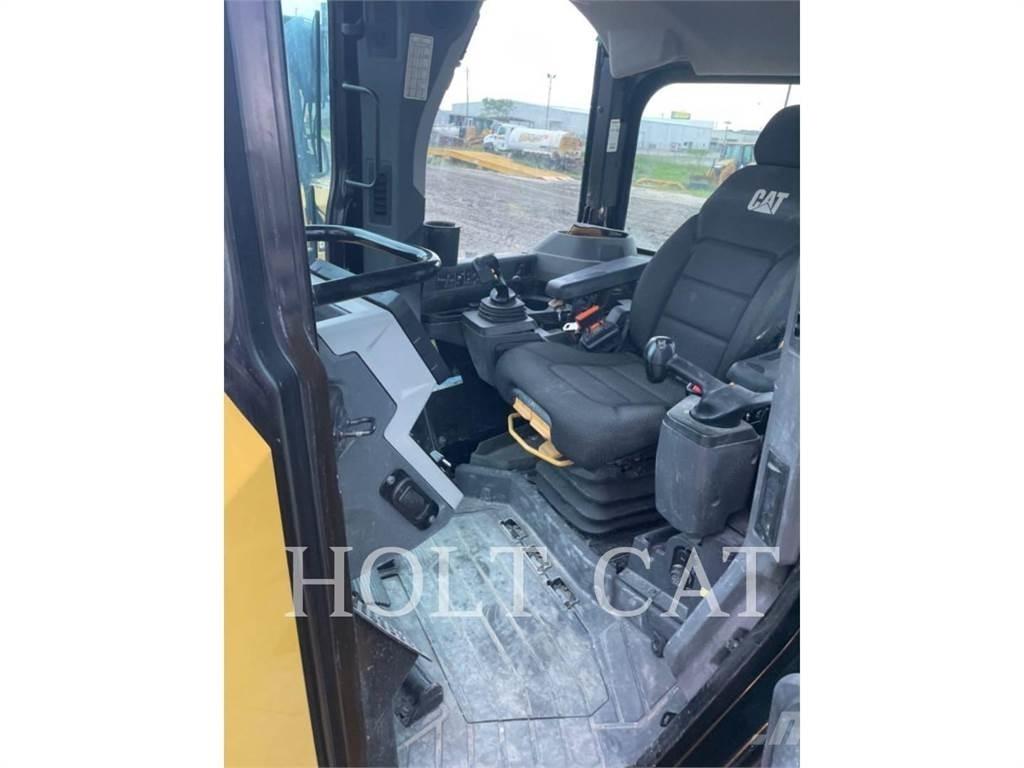 CAT D6 LGPVPWH ブルドーザー