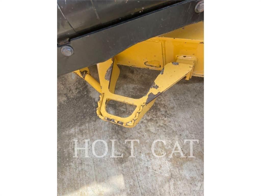 CAT D6 VP ブルドーザー