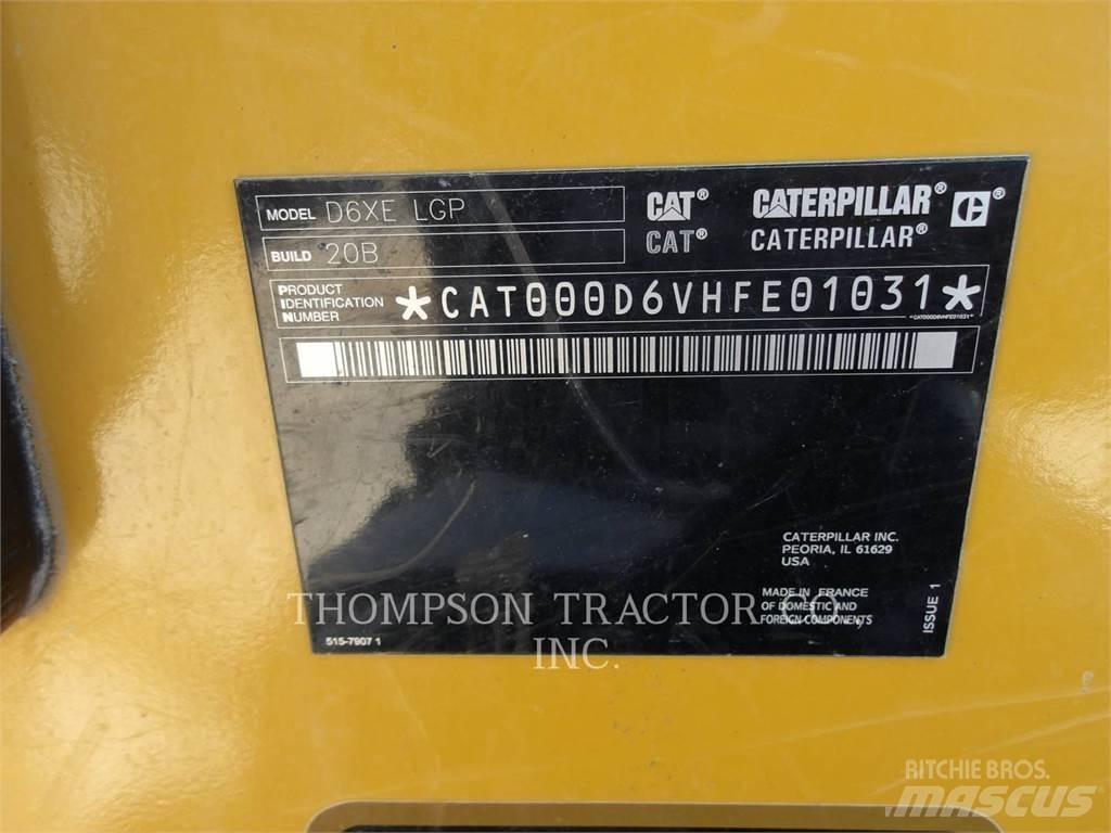 CAT D6 XE ブルドーザー