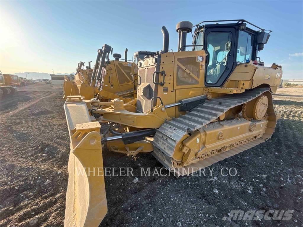 CAT D6 XL VP ブルドーザー