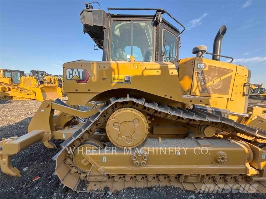 CAT D6 XL VP ブルドーザー