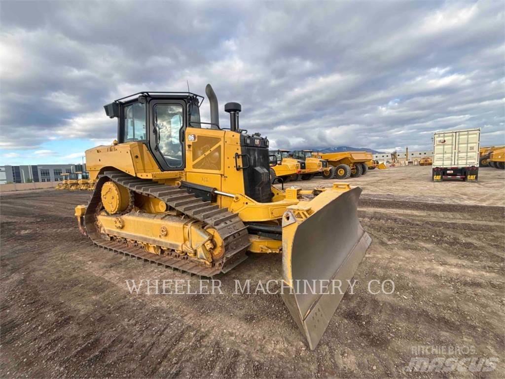 CAT D6 XL VP ブルドーザー