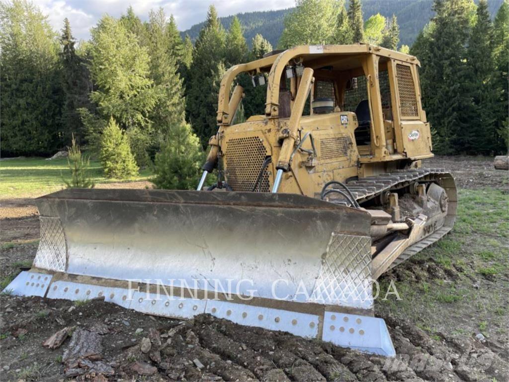 CAT D6E ブルドーザー