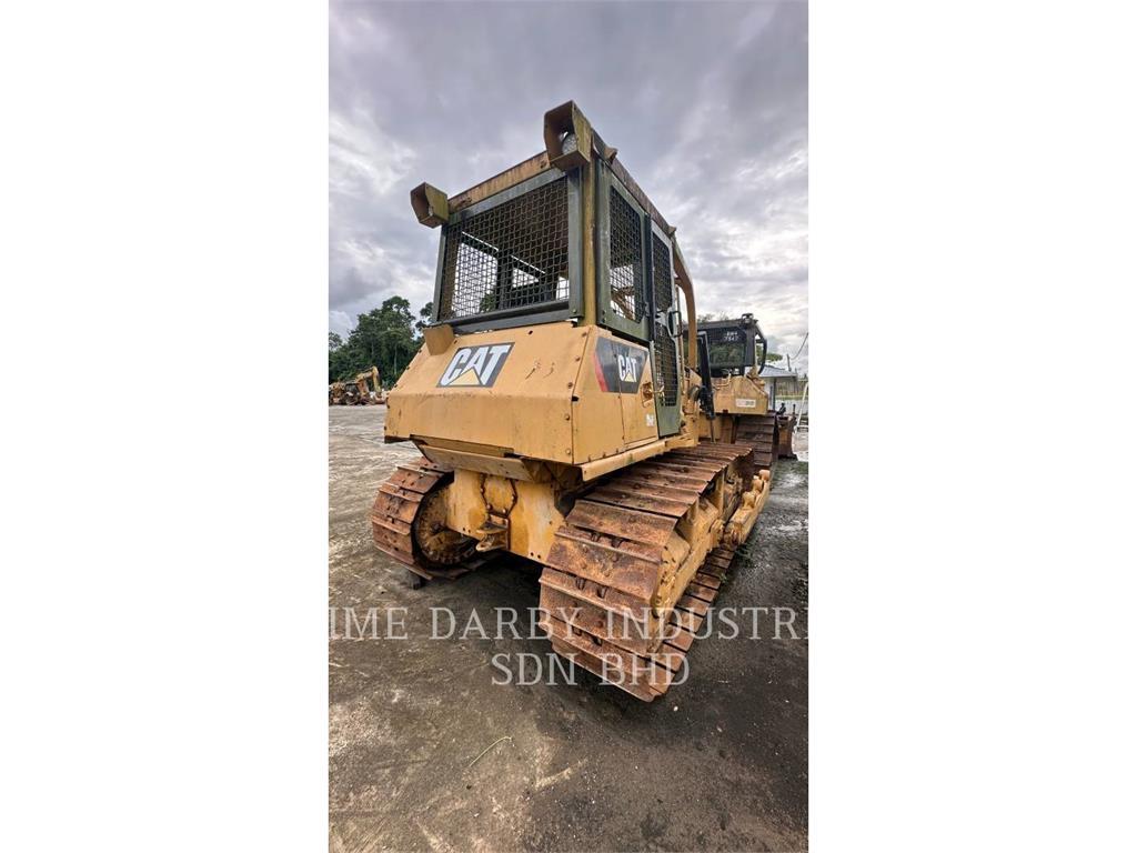 CAT D6G ブルドーザー