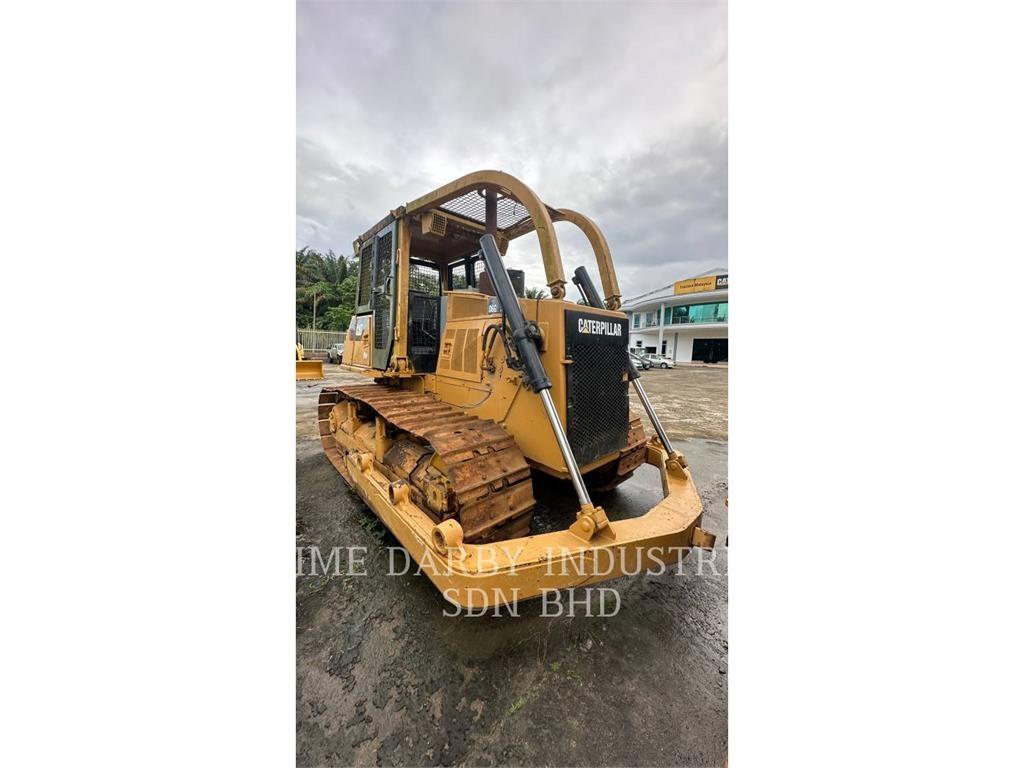 CAT D6G ブルドーザー