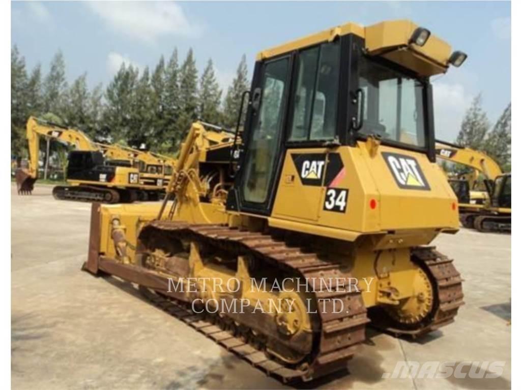 CAT D6G ブルドーザー
