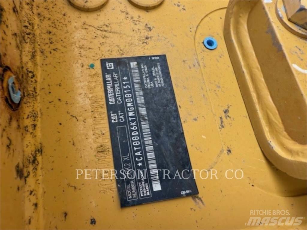 CAT D6K2 XL ブルドーザー