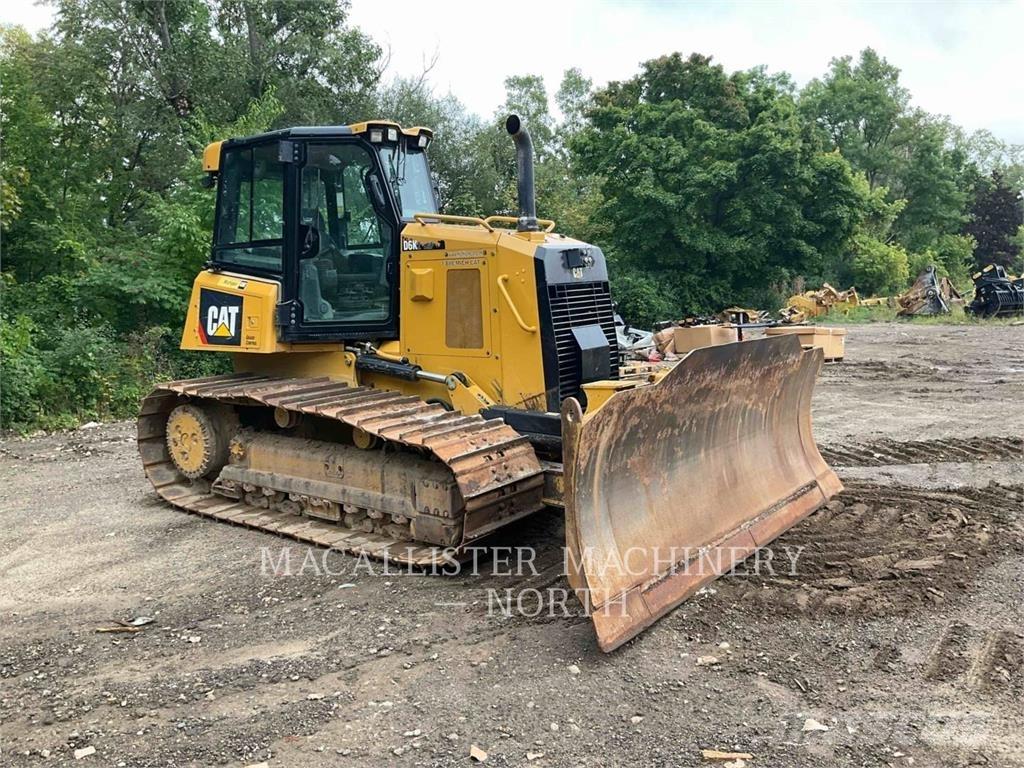 CAT D6K2L AZ24F ブルドーザー