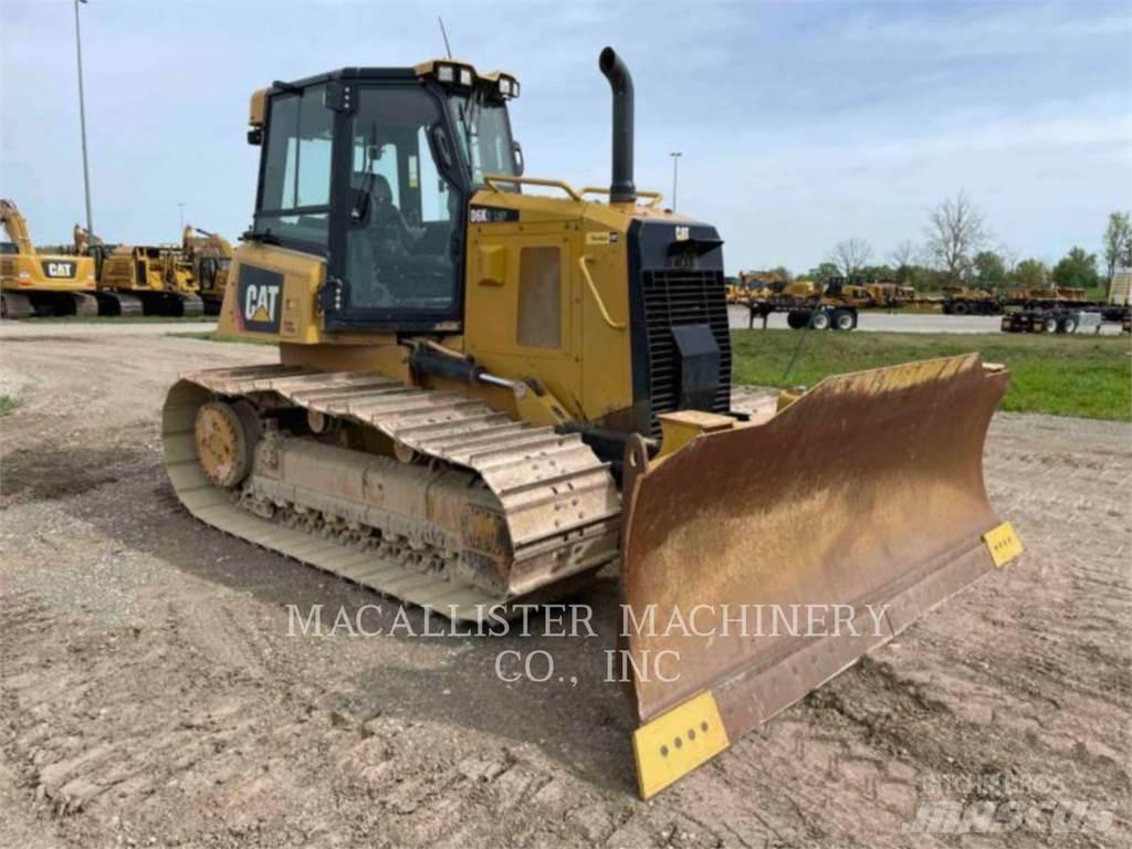 CAT D6K2LGP ブルドーザー