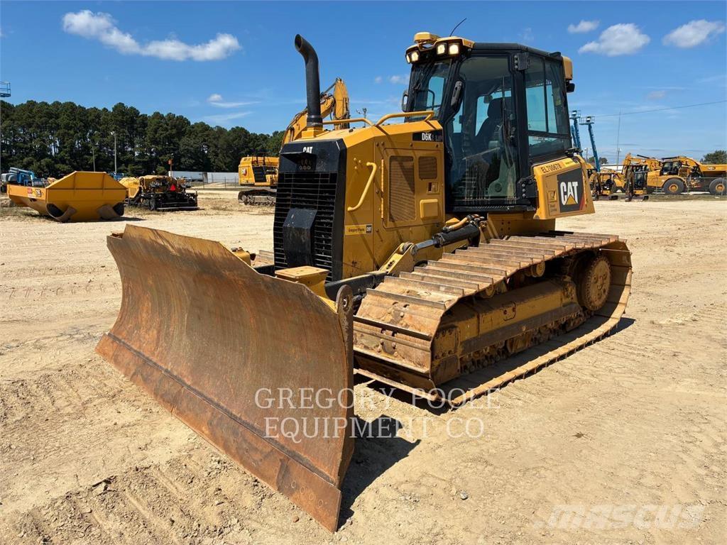 CAT D6K2LGP ブルドーザー
