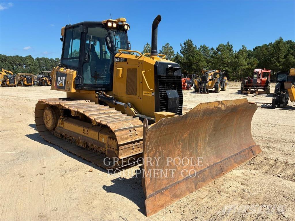 CAT D6K2LGP ブルドーザー