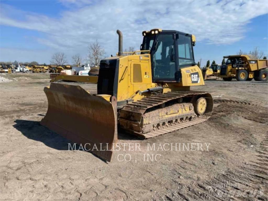 CAT D6K2LGP ブルドーザー