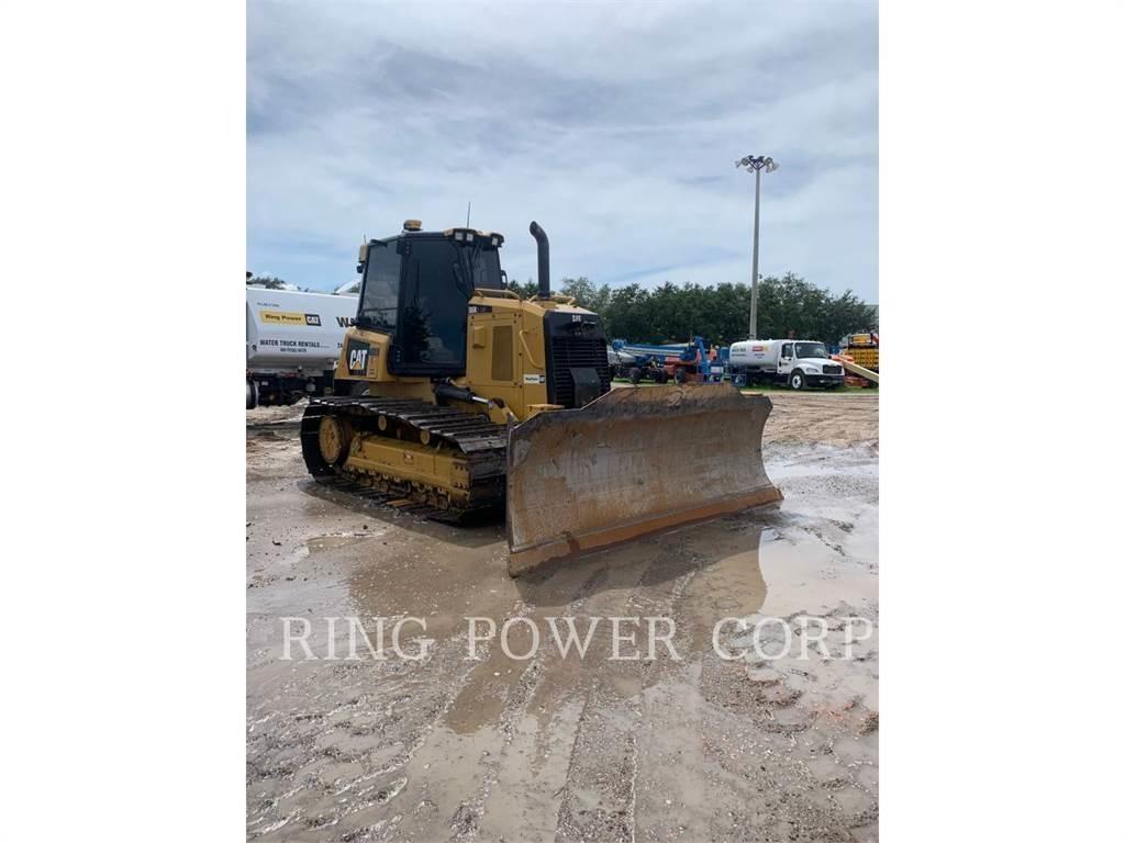 CAT D6K2LGPEW ブルドーザー