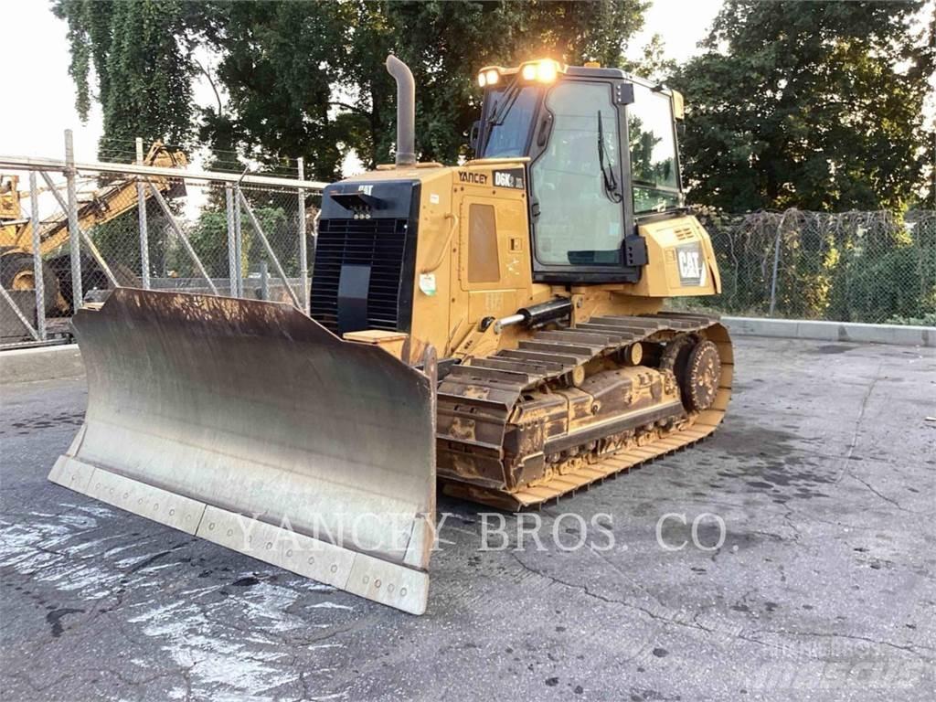 CAT D6K2XL ブルドーザー