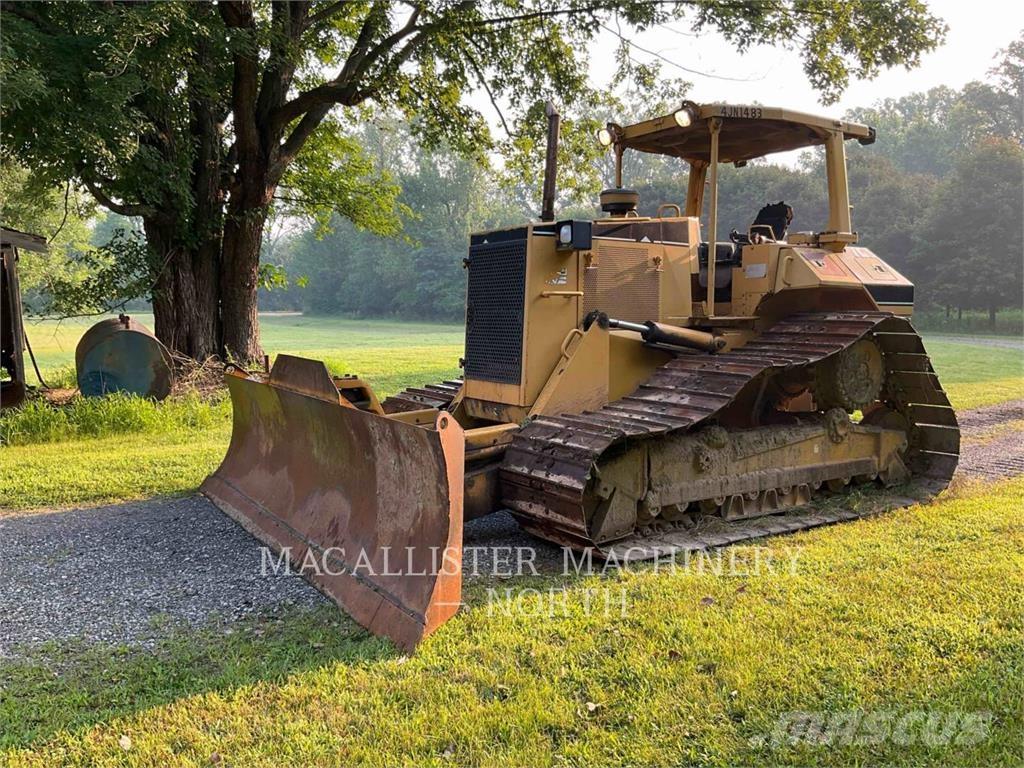 CAT D6ML ブルドーザー