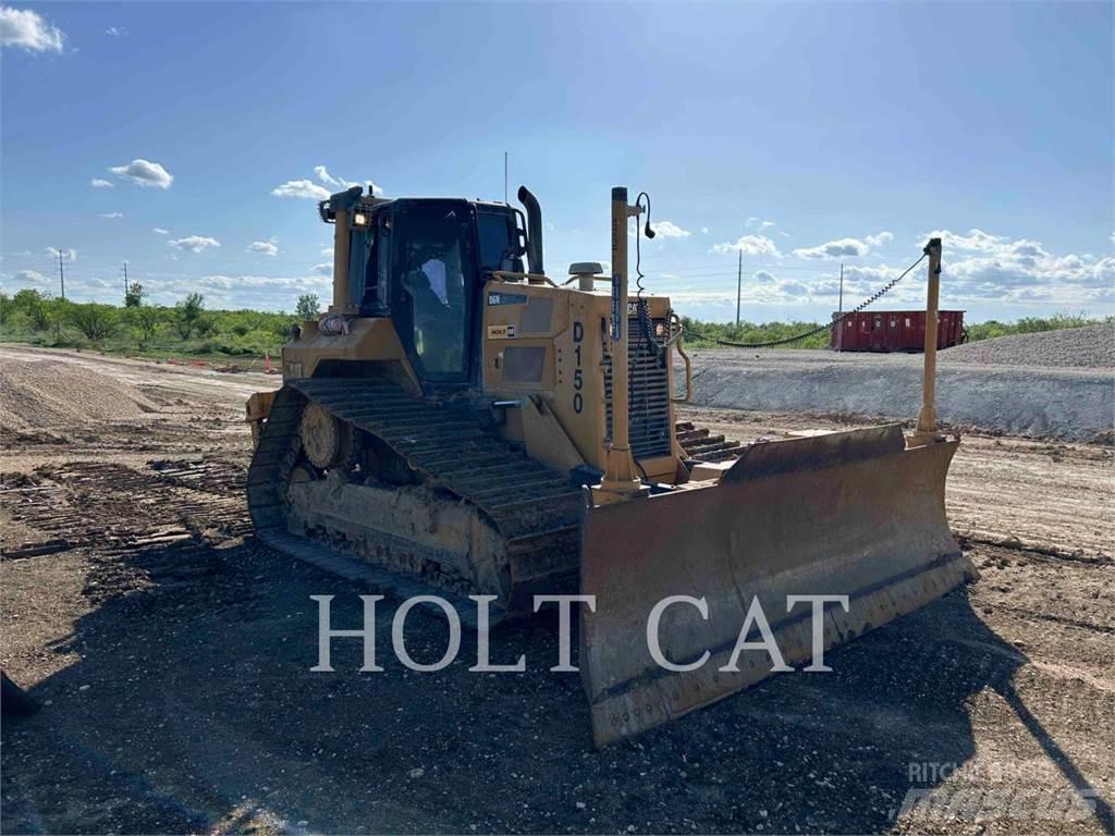 CAT D6N ブルドーザー