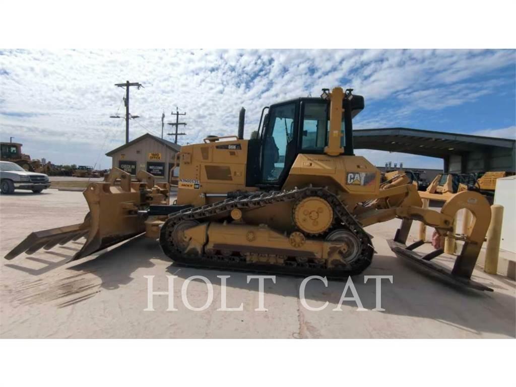 CAT D6N LAND ブルドーザー