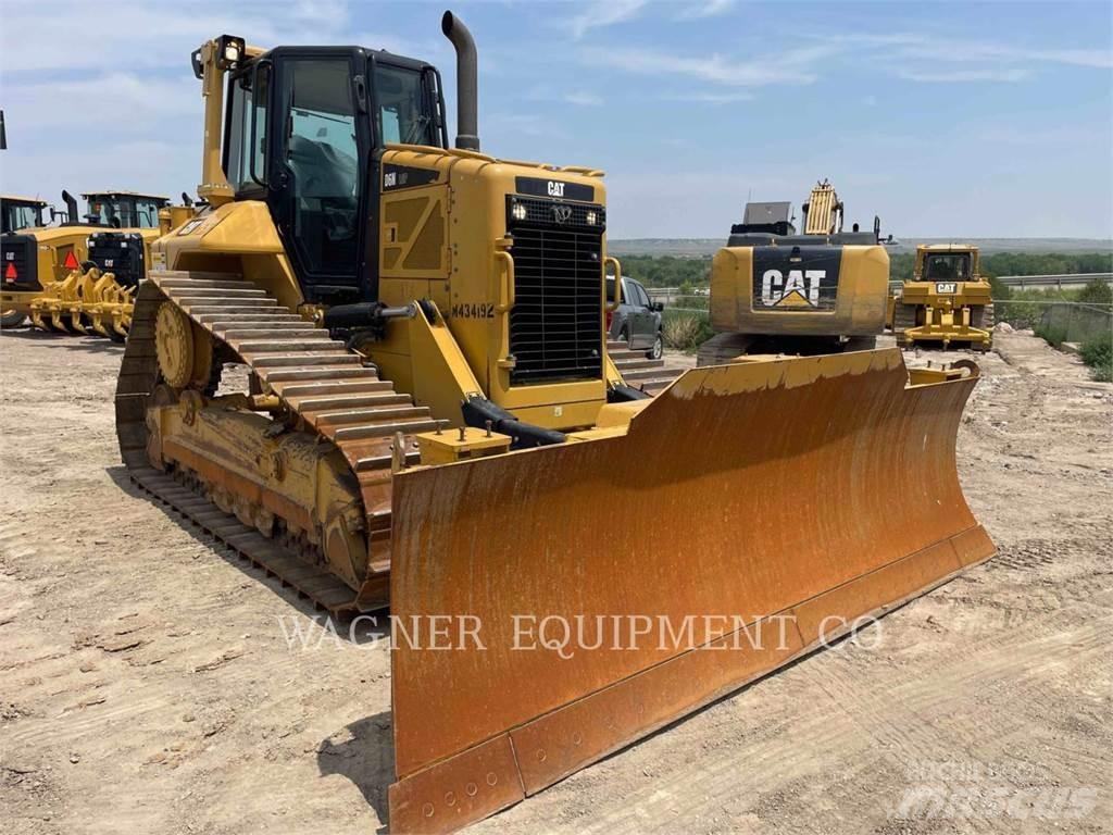CAT D6N LGP ブルドーザー
