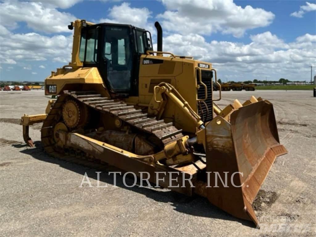 CAT D6N XL SU ブルドーザー