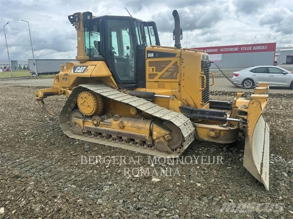 CAT D6NXL ブルドーザー