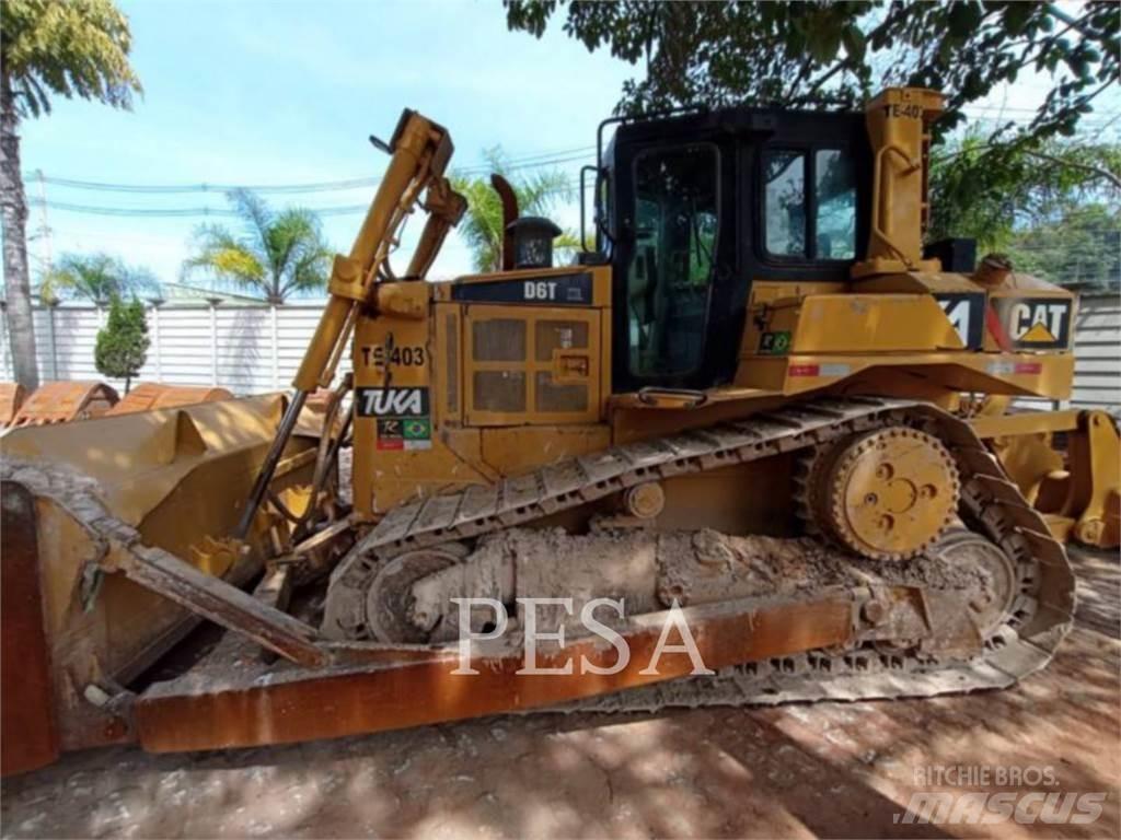 CAT D6T ブルドーザー