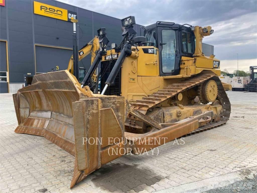 CAT D6T ブルドーザー