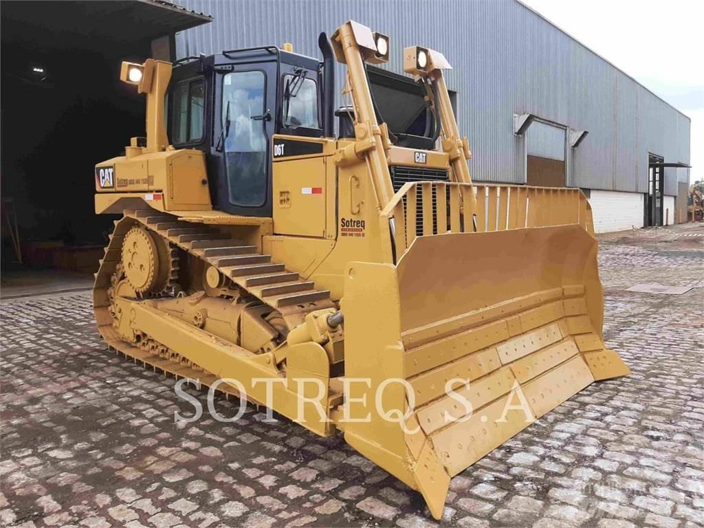 CAT D6T ブルドーザー
