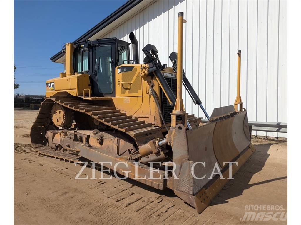 CAT D6T ブルドーザー