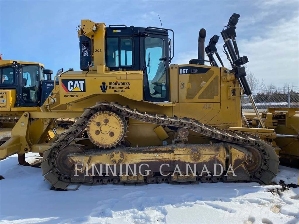 CAT D6T ブルドーザー