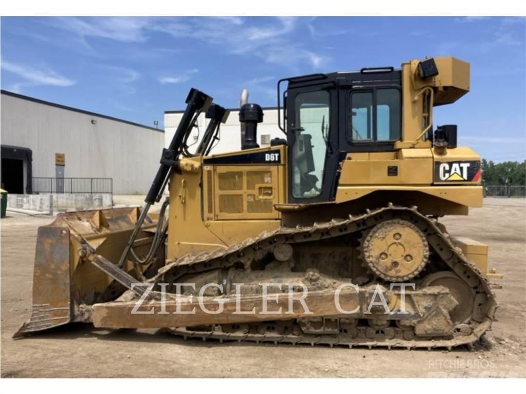CAT D6T ブルドーザー
