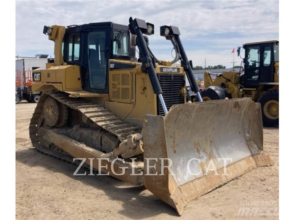 CAT D6T ブルドーザー