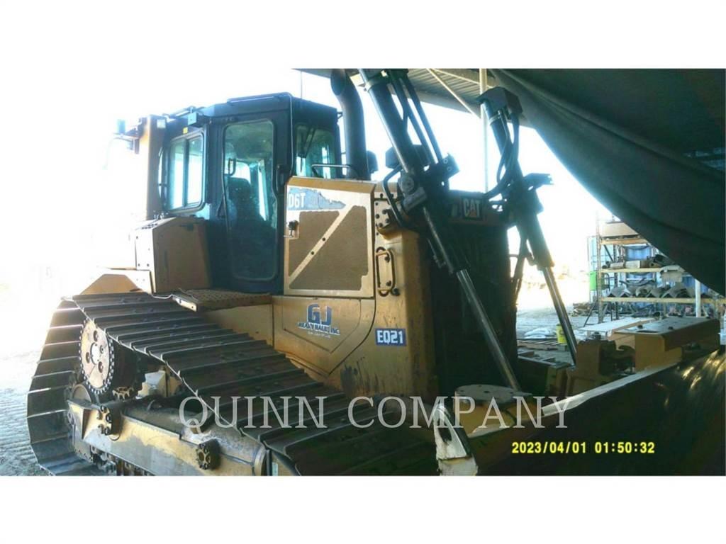 CAT D6T ブルドーザー