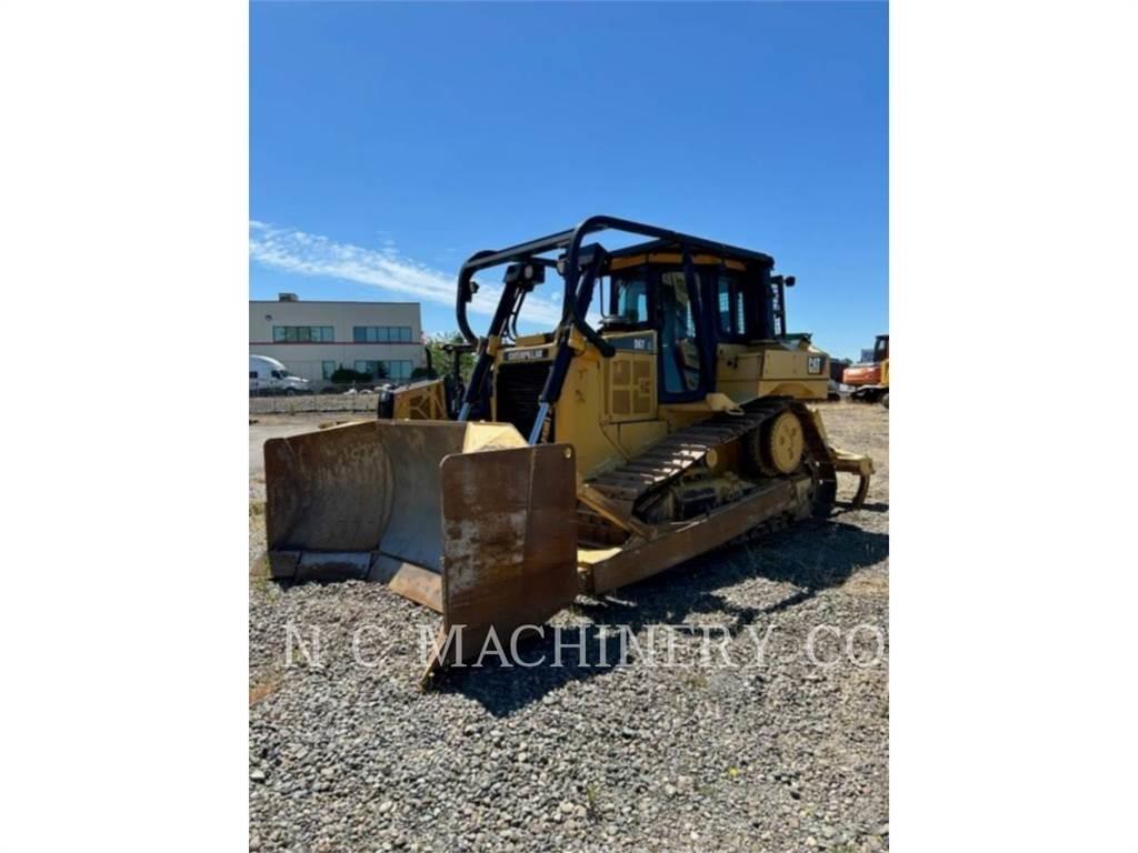 CAT D6T ブルドーザー